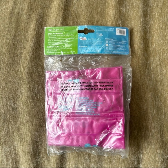 New in Package Speedo Pink Kids Armbands - Picture 5 of 5